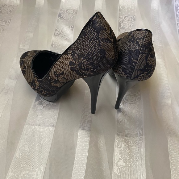 🖤 BERTINNI HEELS - Picture 2 of 9